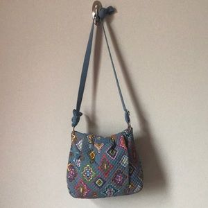 VERA BRADLEY Hadley Retired Painted Medallions